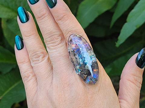 Piezoelectric Nebula Stream Full Enhydro Oval Statement Ring — Adjustable Stainless Steel