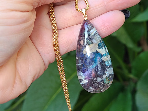 Serendipity Cosmic Drift Full Enhydro Teardrop Necklace — 21-Inch Gold-Plated Stainless Steel