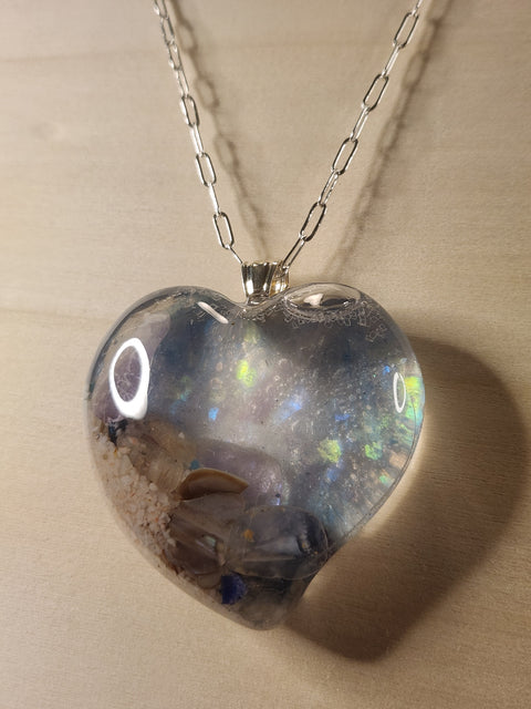 Queen of Hearts | Sacred Heart Collection – Ocean Sanctuary XXL Full Enhydro Pendant