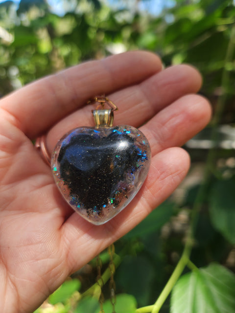 Large Full Moon Enhydro Piezoelectric Heart Necklace