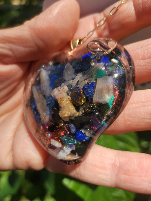 Queen of Hearts XXL Wall of Crystals Full Moon Enhydro  Heart Necklace