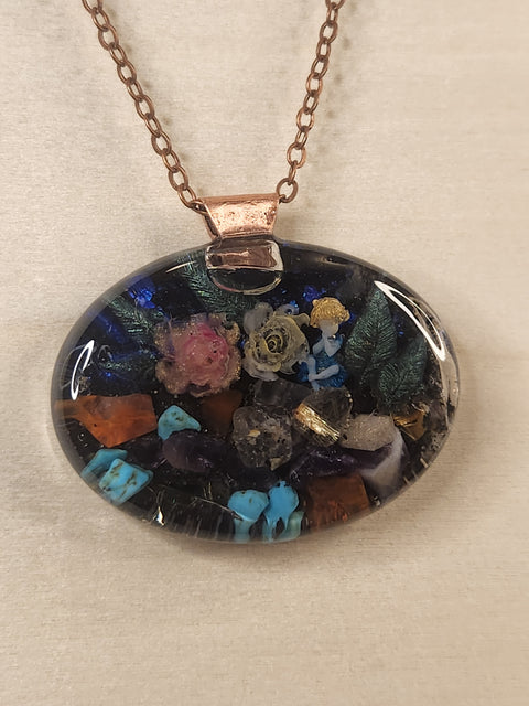 Full Moon Enhydro Garden Piezoelectric Pendant