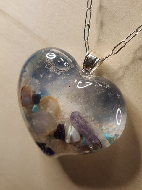 Queen of Hearts | Sacred Heart Collection – Ocean Sanctuary XXL Full Enhydro Pendant