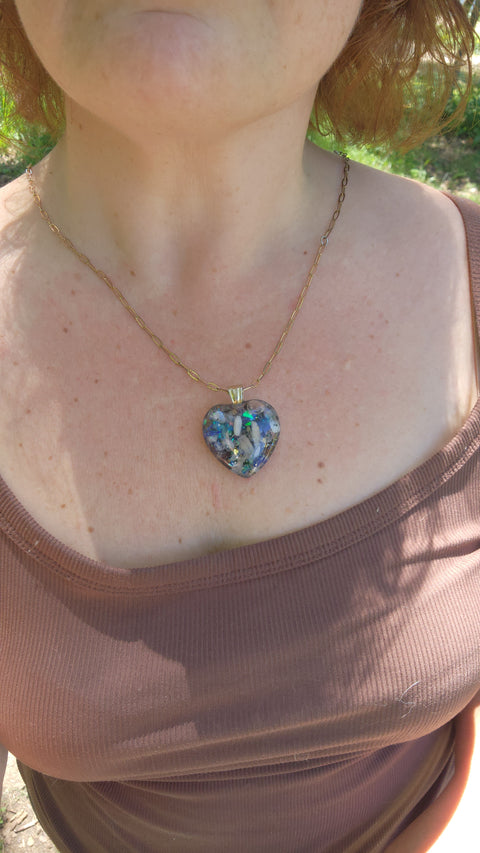Large Full Moon Enhydro Piezoelectric Heart Necklace