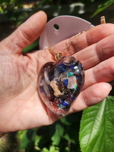 Queen of Hearts XXL Wall of Crystals Full Moon Enhydro  Heart Necklace