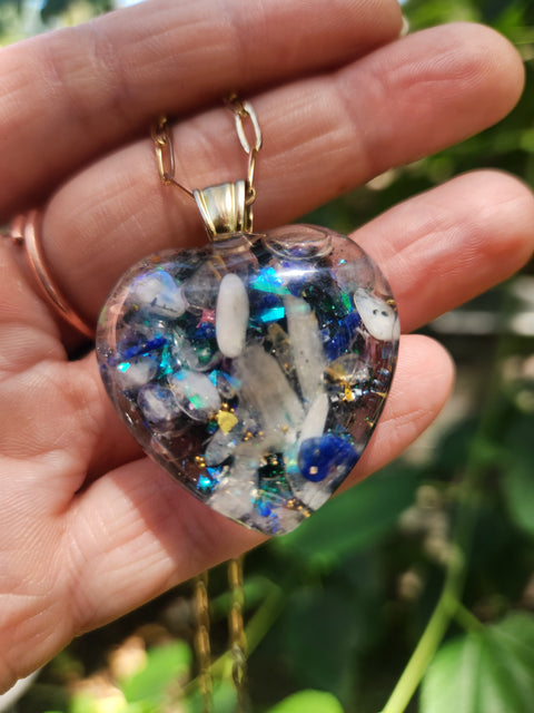 Large Full Moon Enhydro Piezoelectric Heart Necklace