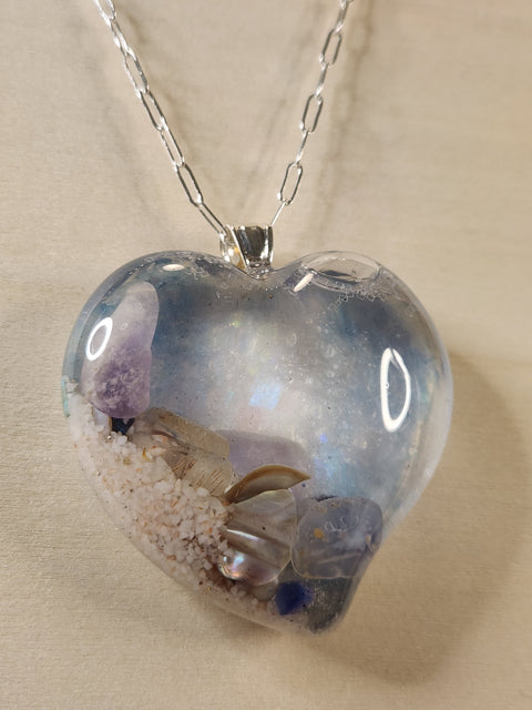Queen of Hearts | Sacred Heart Collection – Ocean Sanctuary XXL Full Enhydro Pendant