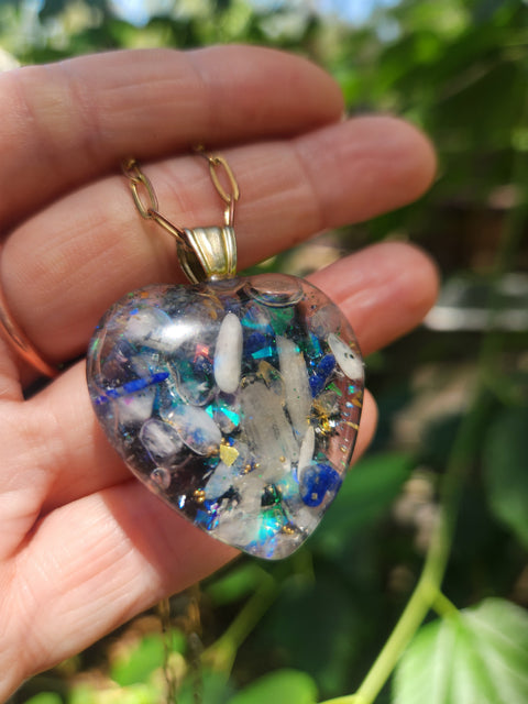 Large Full Moon Enhydro Piezoelectric Heart Necklace